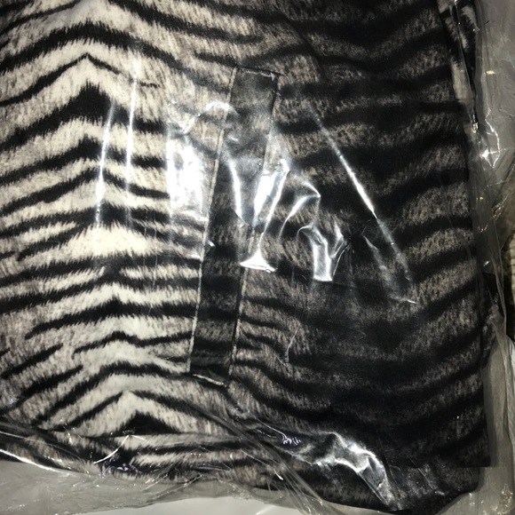 New supreme tiger jacket size m